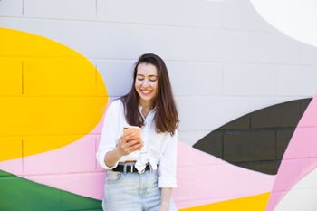 8 Tips to Grow Customer Trust with SMS Marketing
