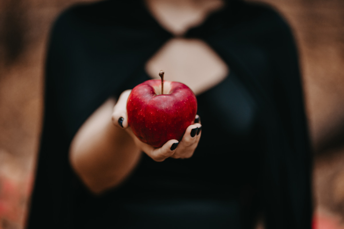 The Deadly Sins of Job Description Writing on LinkedIn