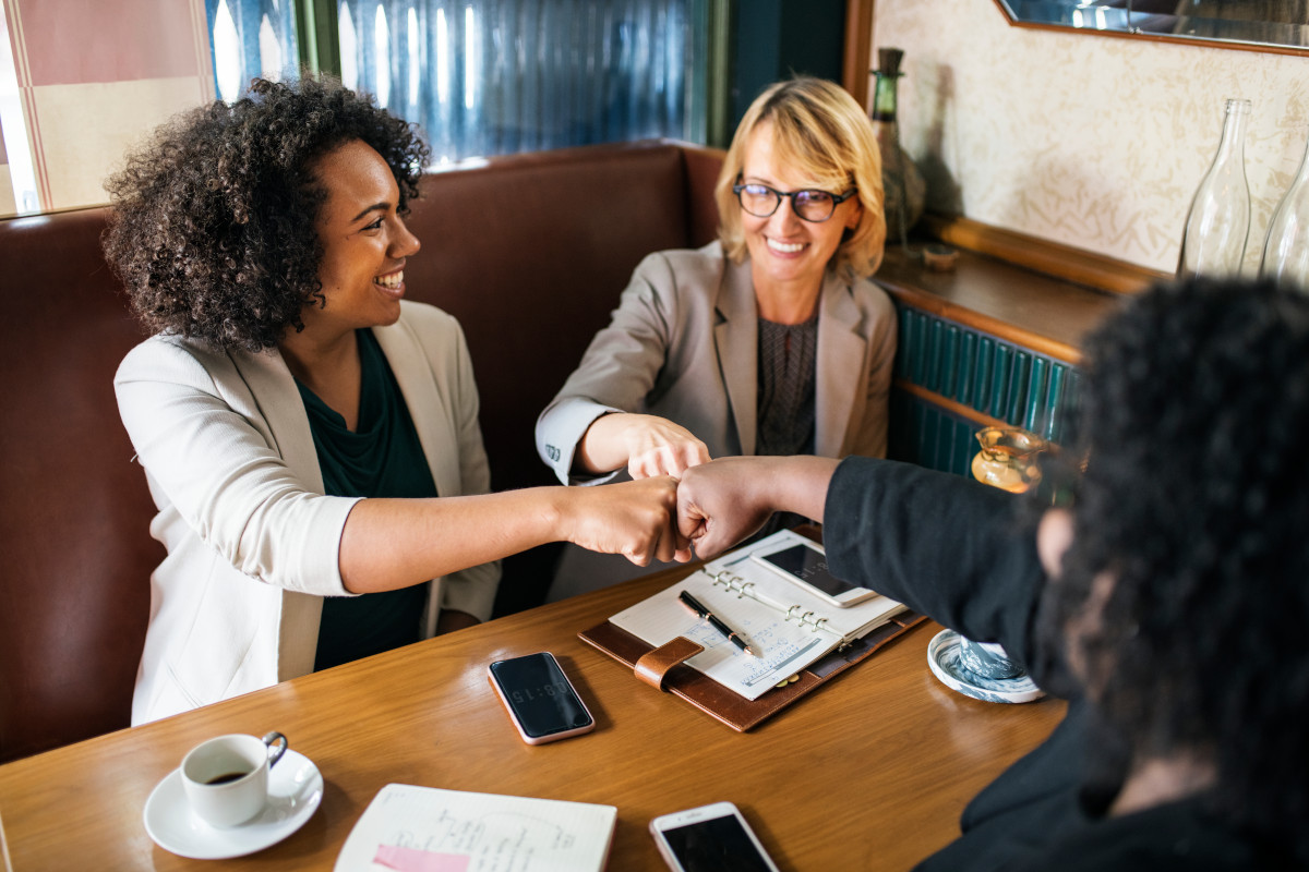 4 Reasons Why Positive Company Culture is Crucial to Employee Retention