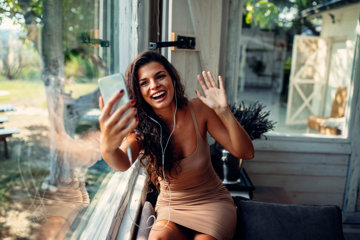 9 Major Benefits of Using Social Recruiting In Your Hiring Strategy