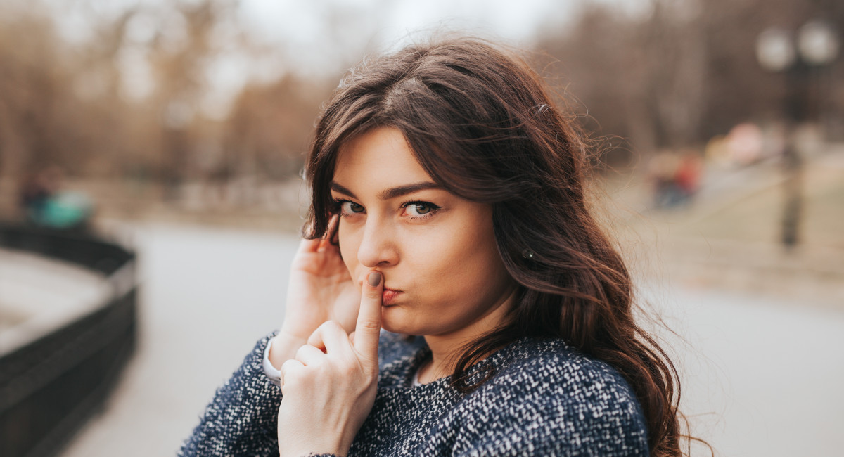8 Forbidden Customer Service Phrases No One in Your Team Should Use