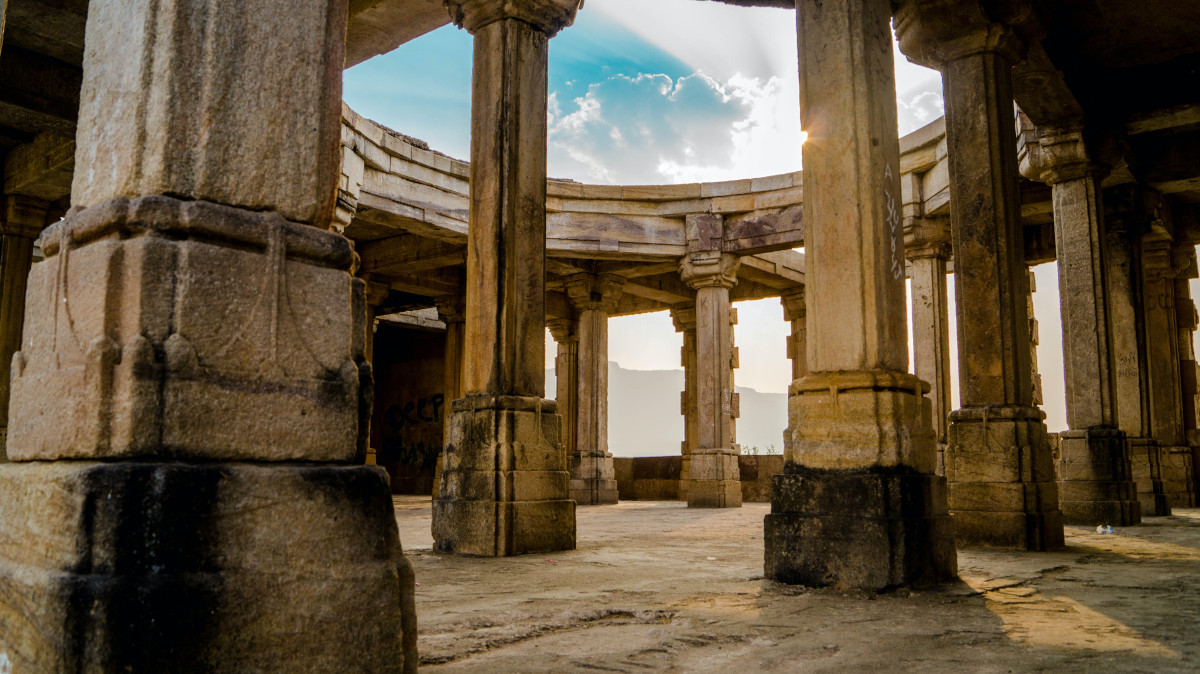 6 Pillars of Successful Internal Communications Strategy