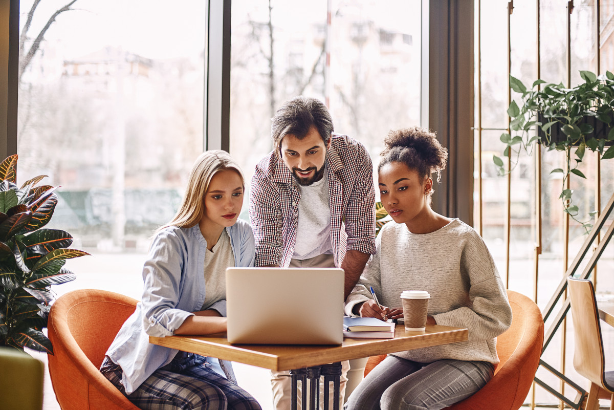How to Design an Employee Benefits Program That Will Retain the Best Talent