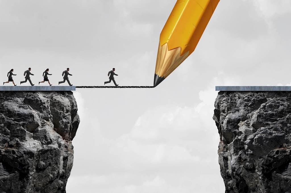 What are Digital Skills (And How Can HR Bridge the Gap)?