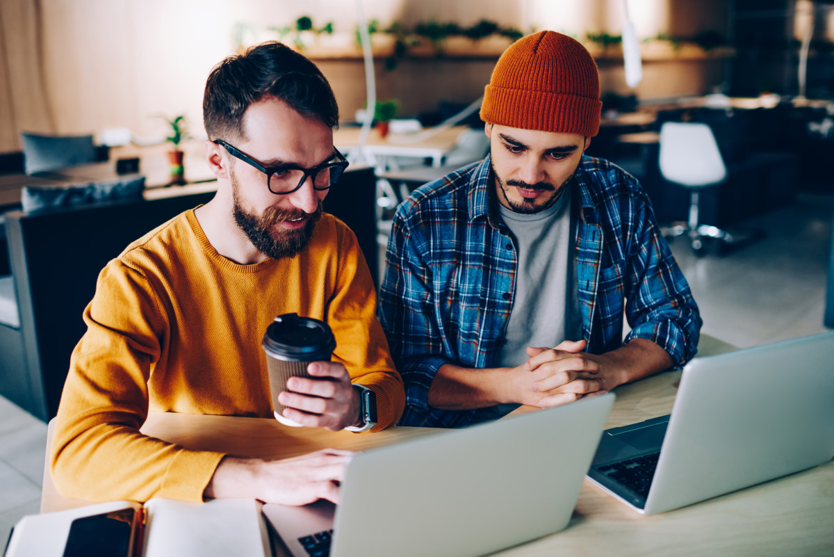 What is MarTech? (+11 Examples to Add to Your Tech Stack)