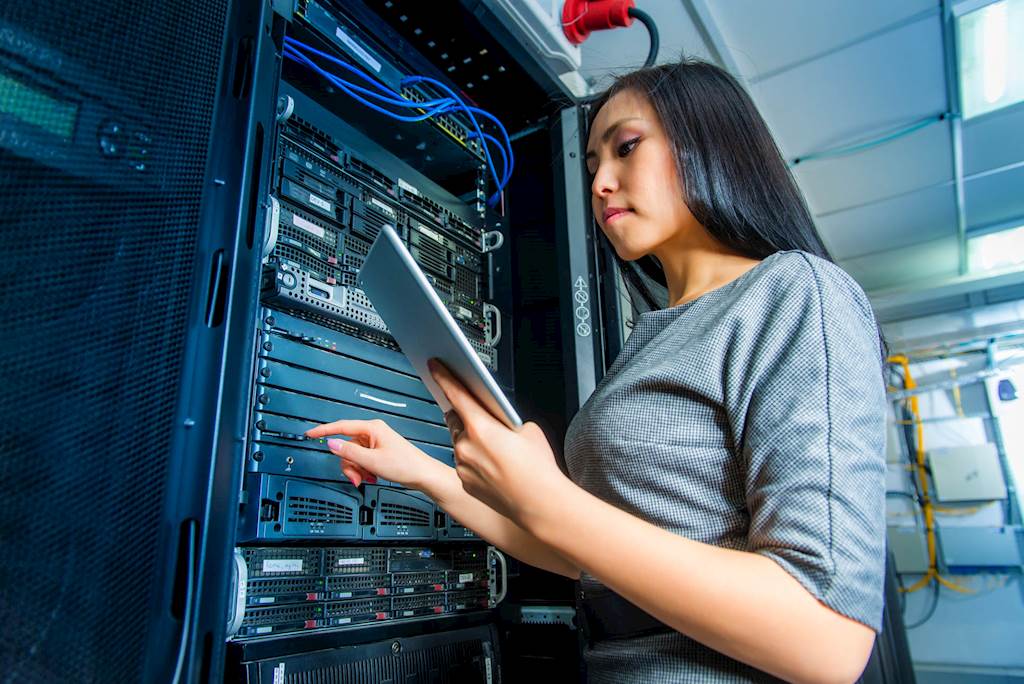 What Skills Should Tech Professionals Be Developing?