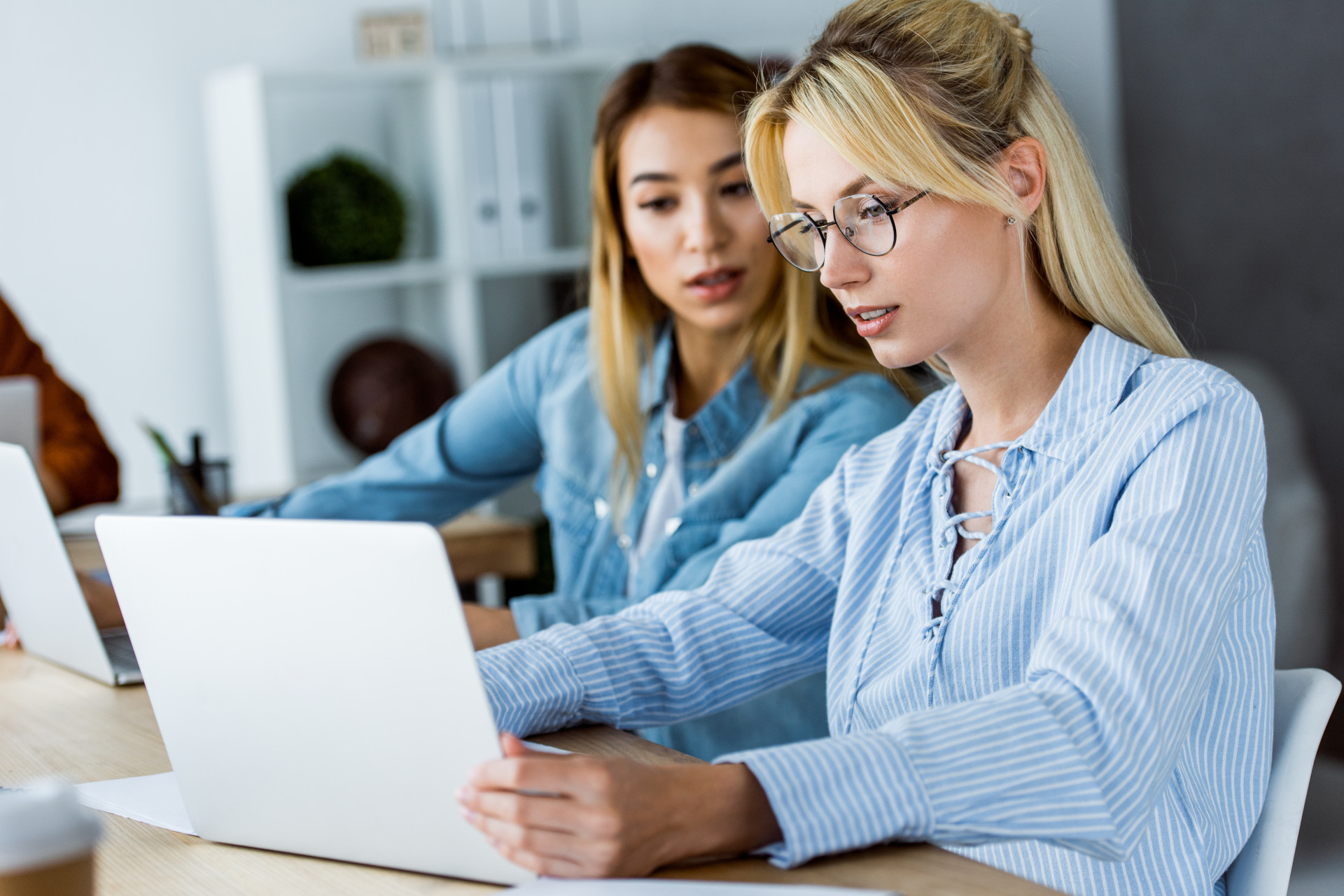 Why 46% of Marketers are Using Videos in Their Emails
