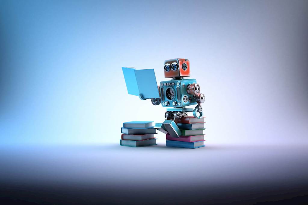 4 AI Books You Need to Read (Before Robots Take Over the World)