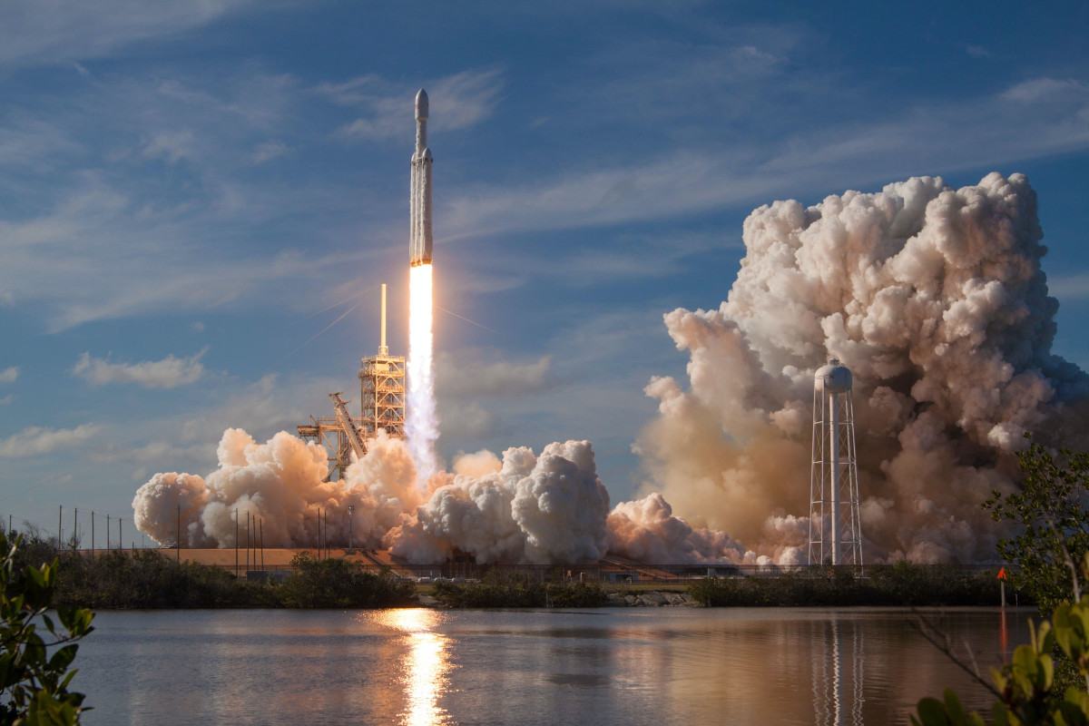 Elon Musk Wants to be Paid in Bitcoin - and Make it the Currency of Mars