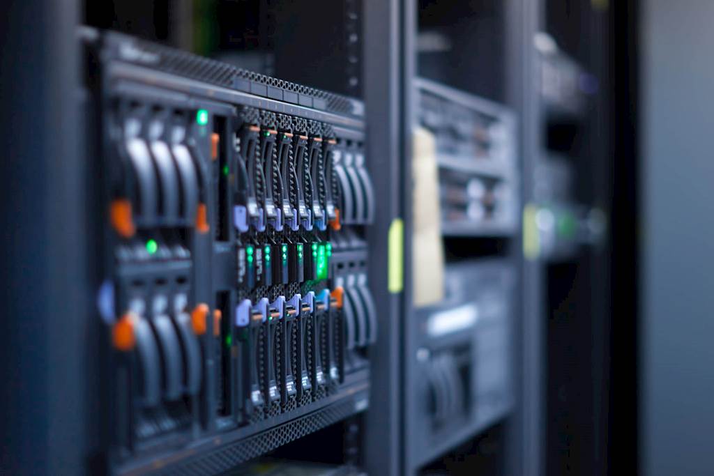 VDI or RDS? How to Create a Virtual Desktop for Your Business