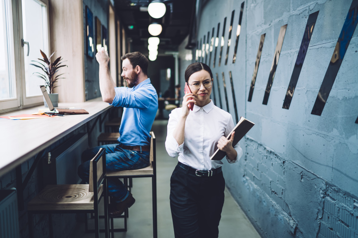 8 Terrible WFH Habits You Need to Stop When You Return to the Office