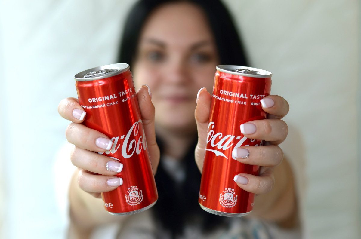 12 Proven Ways to Transform Customers into Brand Champions