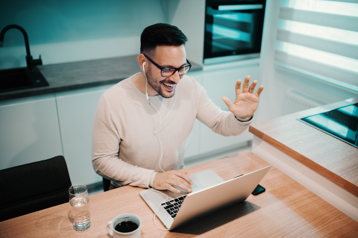 DaaS vs. VDI: How Should Your Users Be Working?