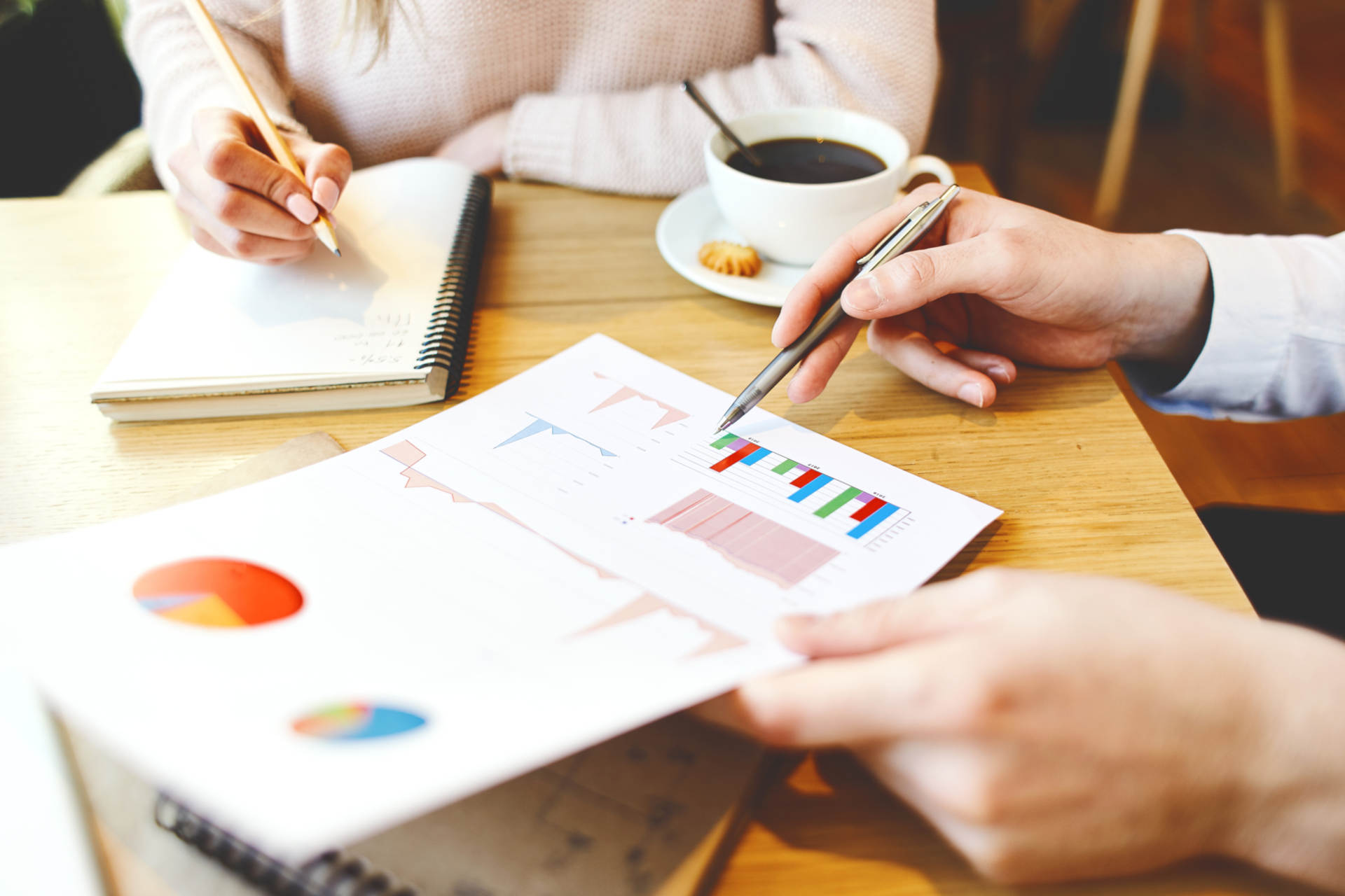 5 Best Practices for Analyzing and Reporting Data
