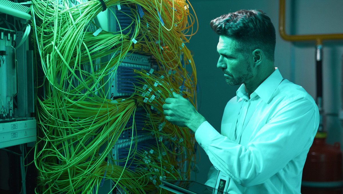Paravirtualization vs. Full Virtualization: Pros and Cons
