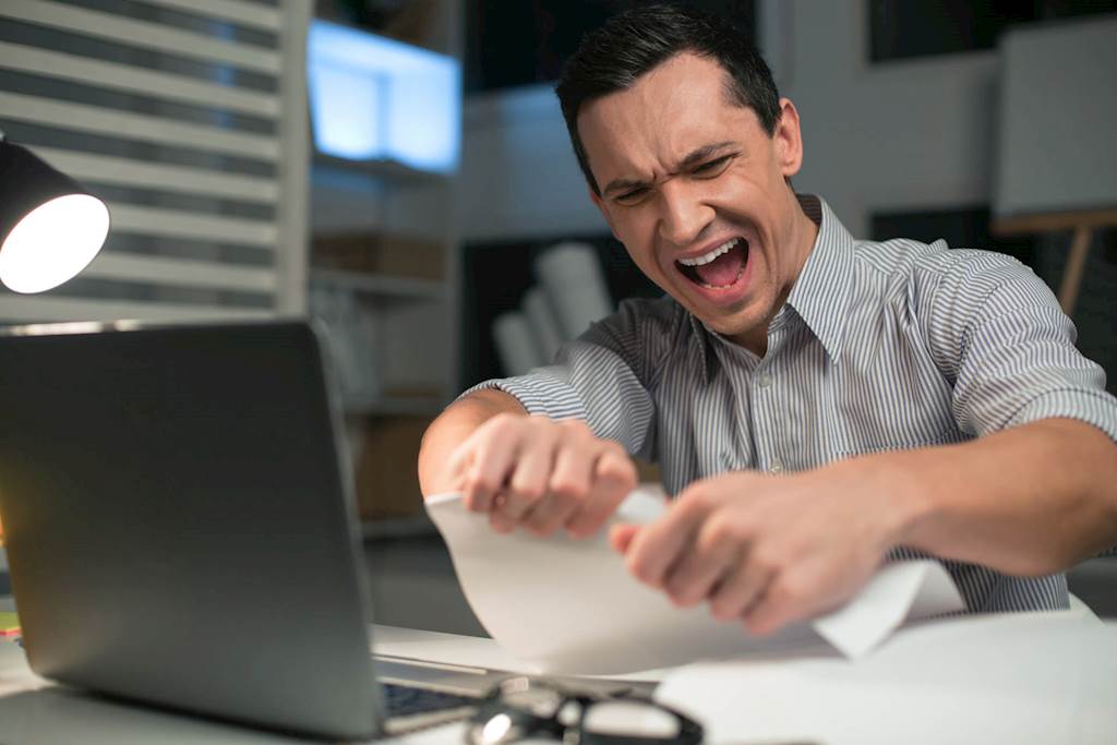 How to Constructively Channel Negative Employee Behavior